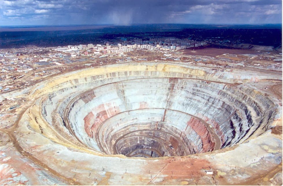 Mirny Diamond Mine - World's largest Diamond Mine, Hindi, History, Information, Jankari