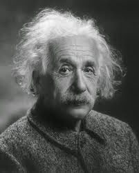 Albert Einstein Quotes in Hindi